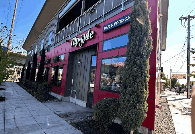 Flipside Bar and Carts