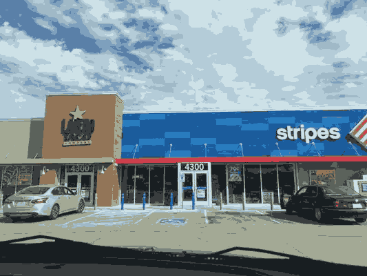 **free** Busy Gas Station With Plenty of Parking Space.