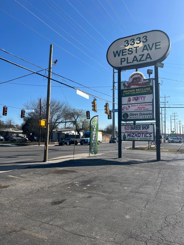 San Antonio High Traffic Food Truck Space