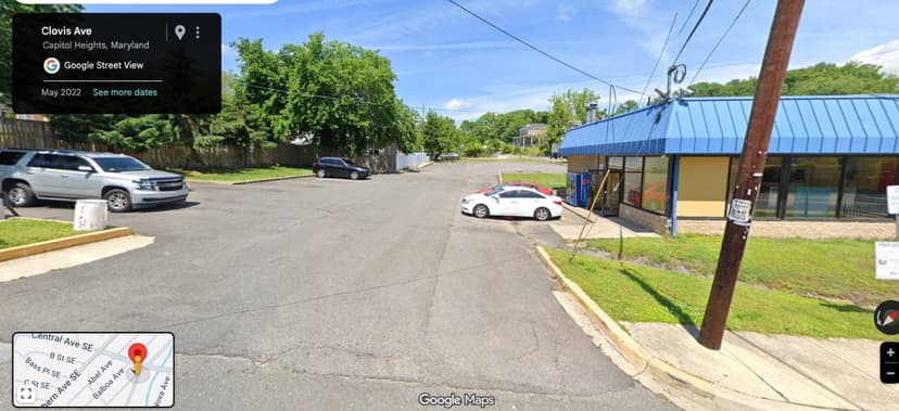 Forest Laundromat – High-traffic Transit-oriented Lot