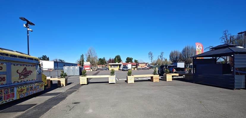 The Lot Hwy 99 Food Carts