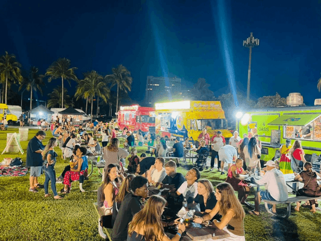 Food Trucks Thursdays Highland Oaks Park